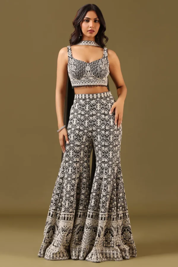 Black and Cream Geometric Pattern Palazzo Outfit