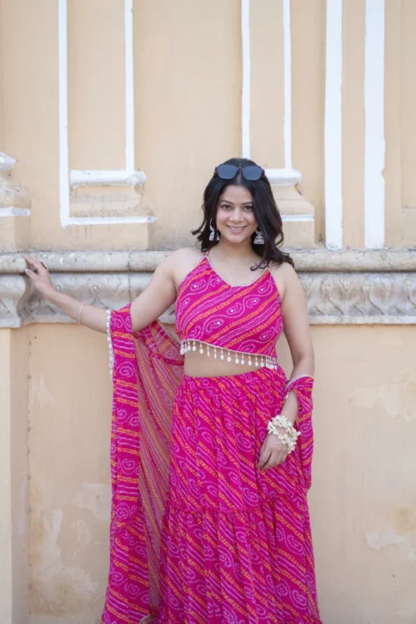 Inayat Bandhani Skirt Cape Set - Image 4