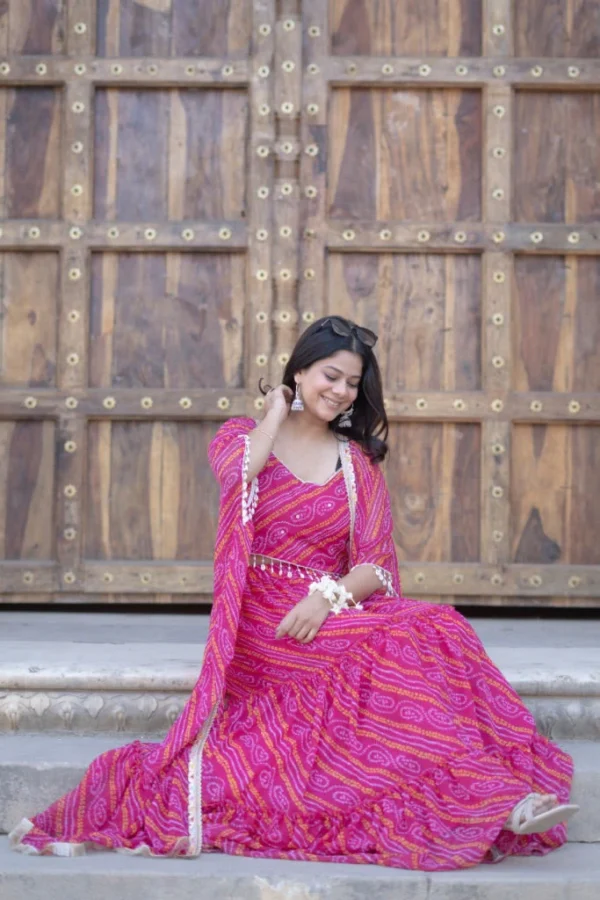 Inayat Bandhani Skirt Cape Set - Image 2
