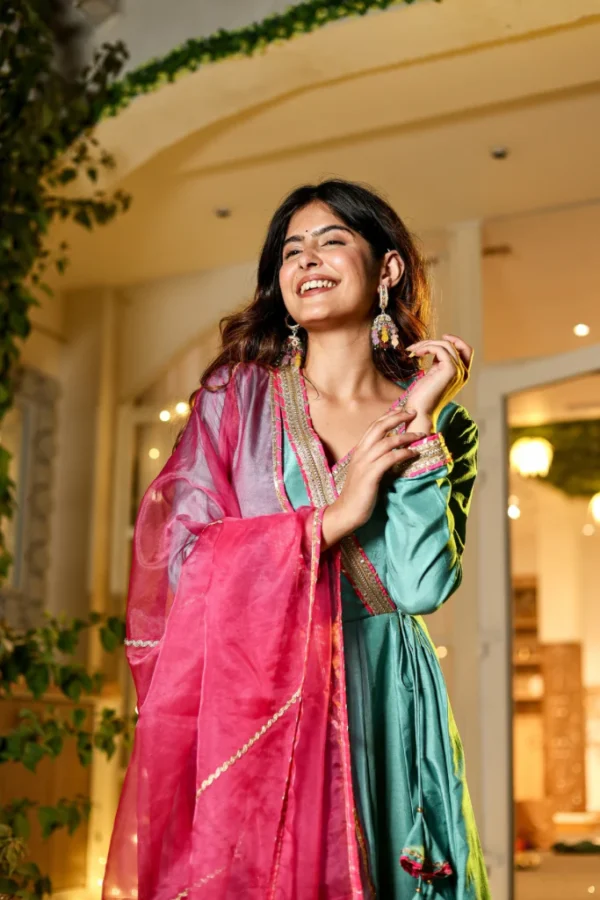 Teal & Pink Festive Fusion Kurta Set - Image 3